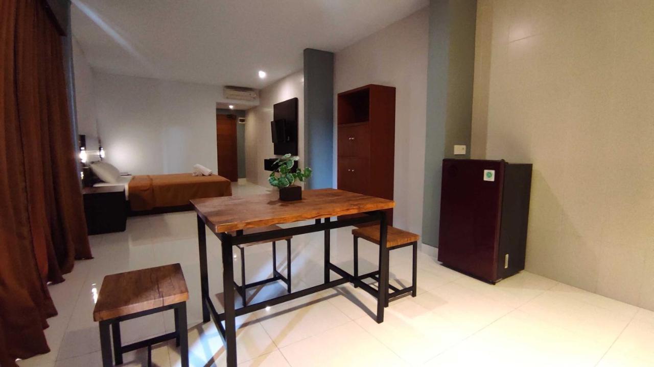 Hotel Gempita House Bali Legian Exterior foto