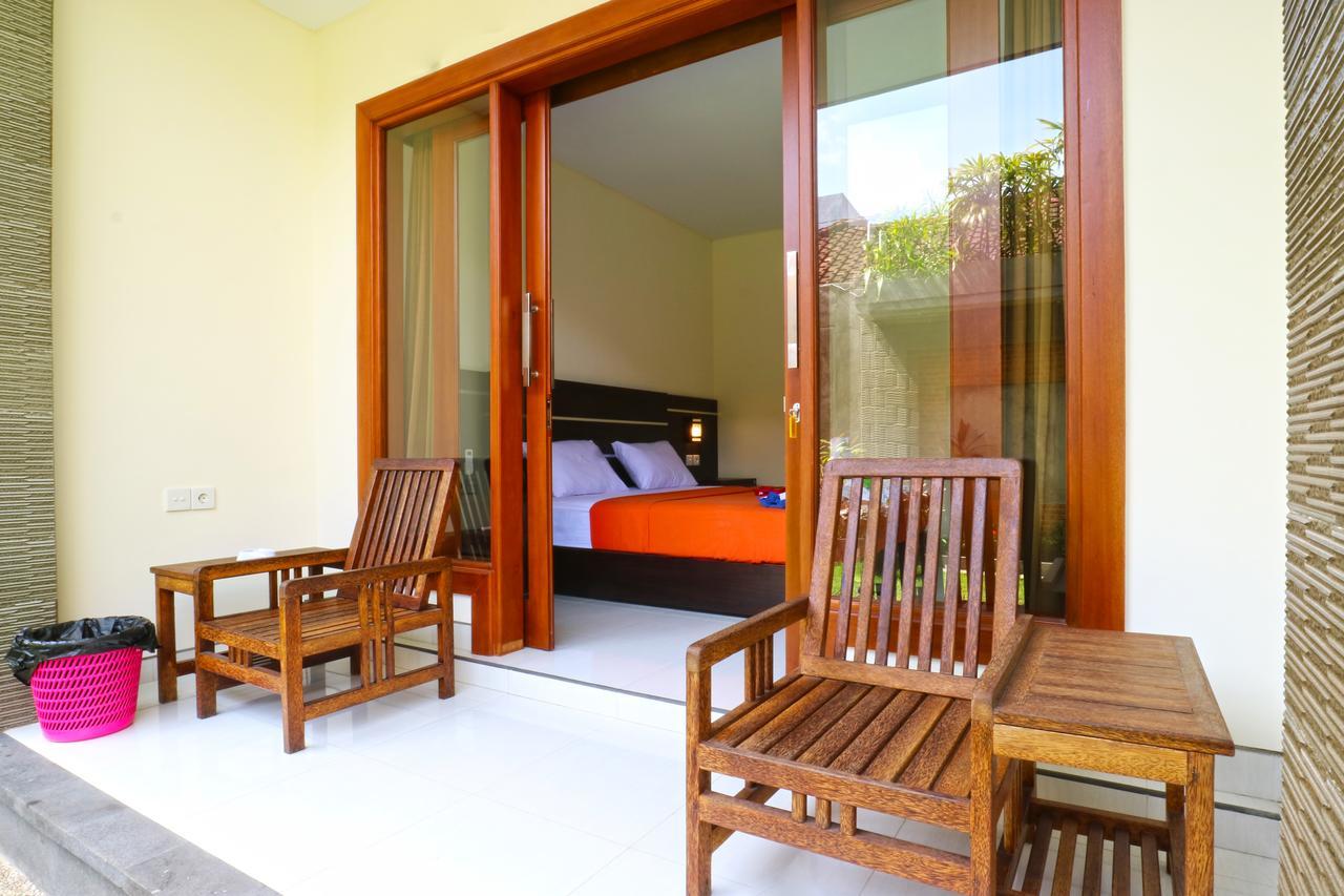 Hotel Gempita House Bali Legian Exterior foto