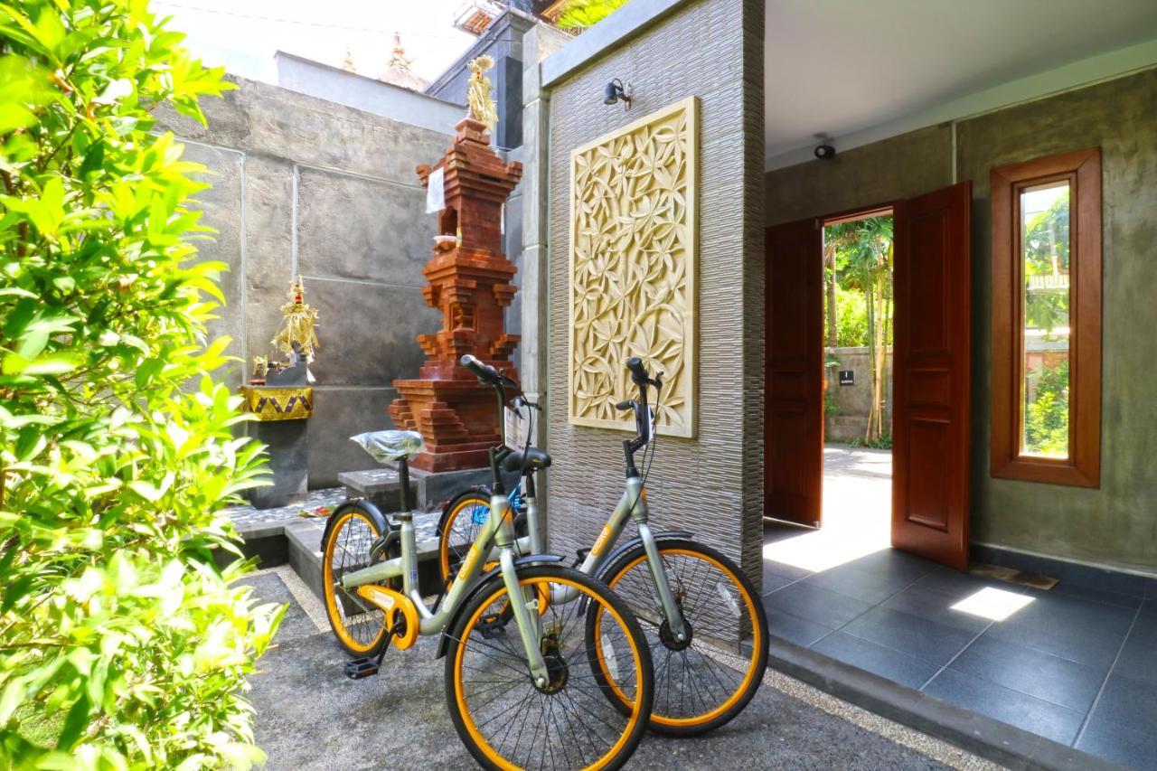 Hotel Gempita House Bali Legian Exterior foto