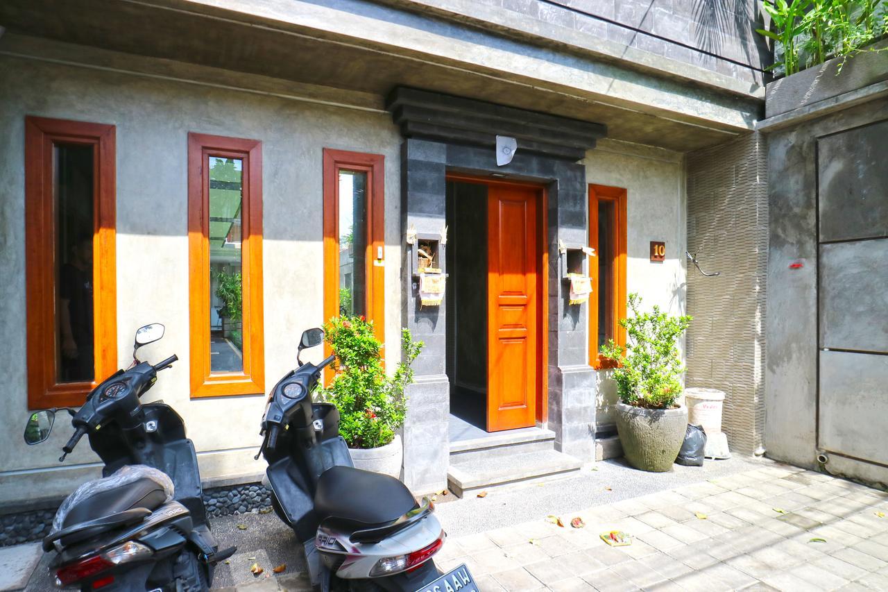 Hotel Gempita House Bali Legian Exterior foto
