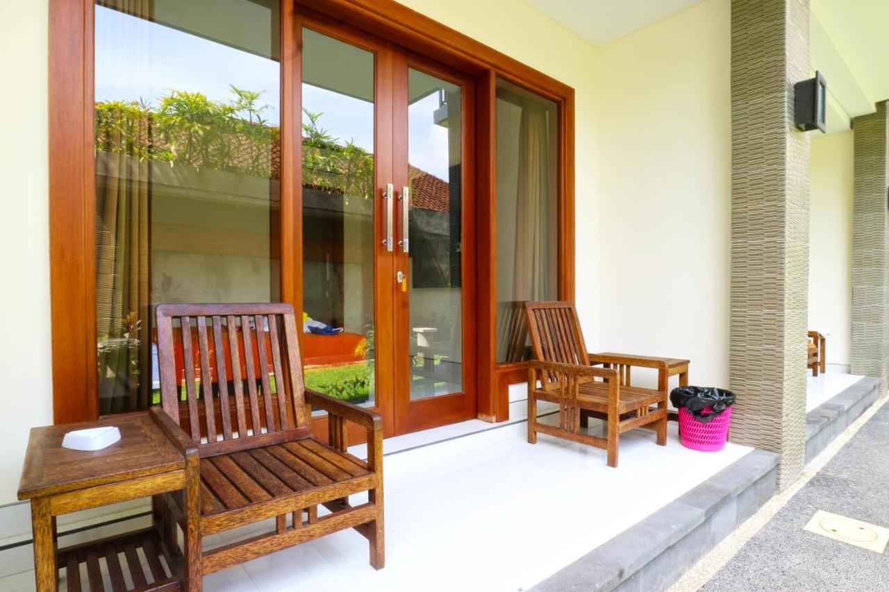 Hotel Gempita House Bali Legian Exterior foto